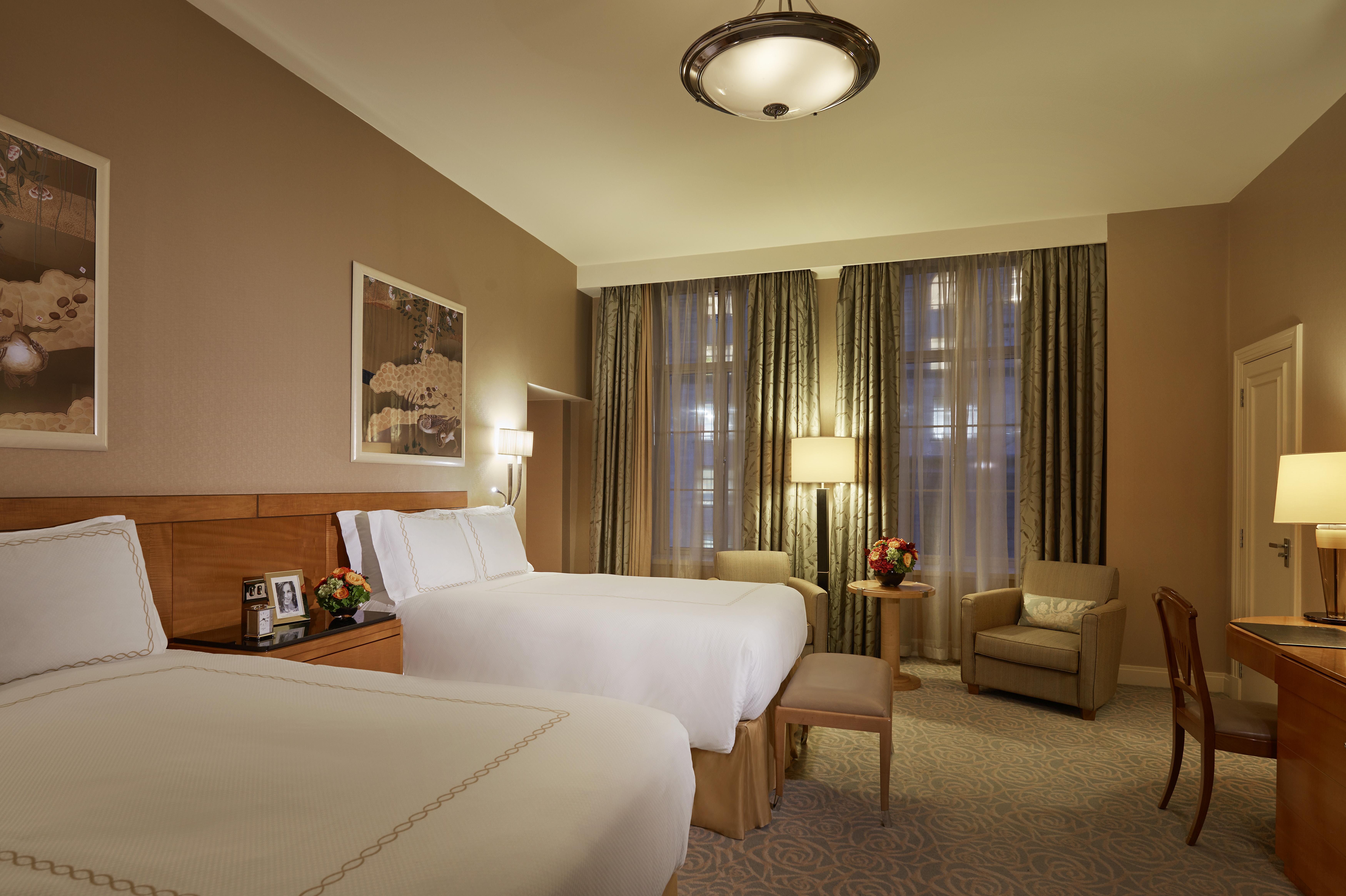 Hotel The Savoy Londra Esterno foto A room at the Conrad London St. George