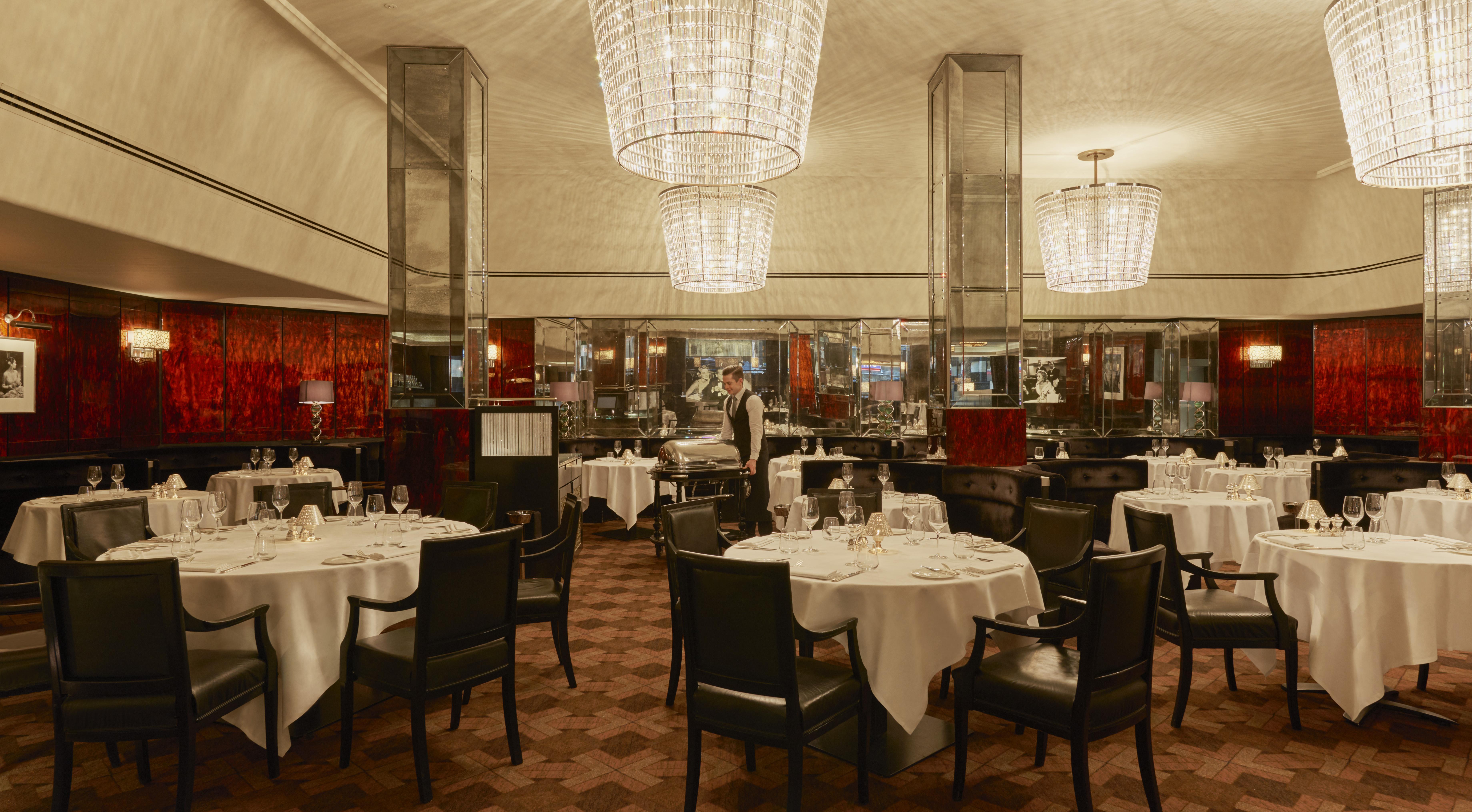 Hotel The Savoy Londra Esterno foto The interior of the restaurant