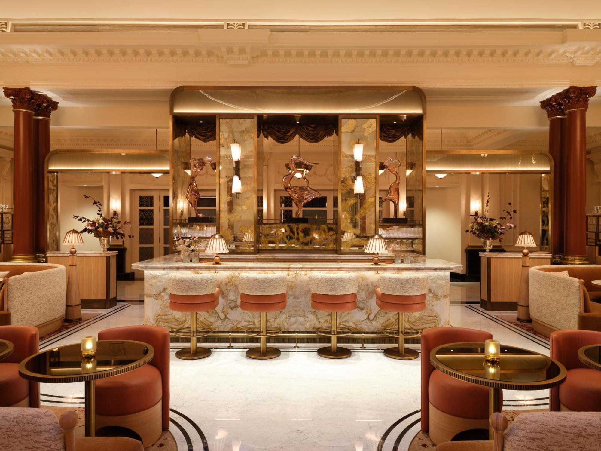 Hotel The Savoy Londra Esterno foto The bar at the St Regis New York